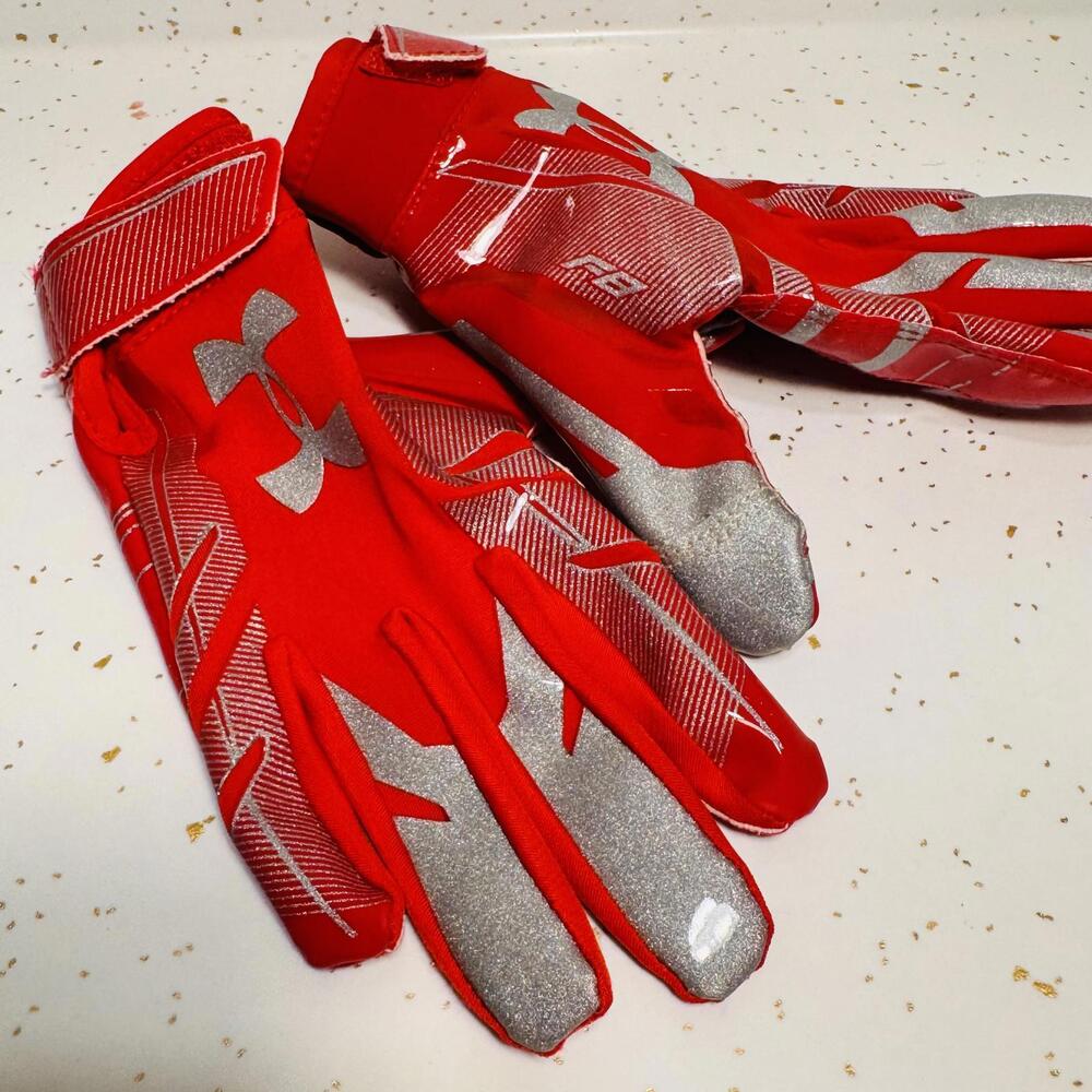 Under Armour F8 Football Gloves Glue Grip Red and Silver Athletic Gloves OSFA